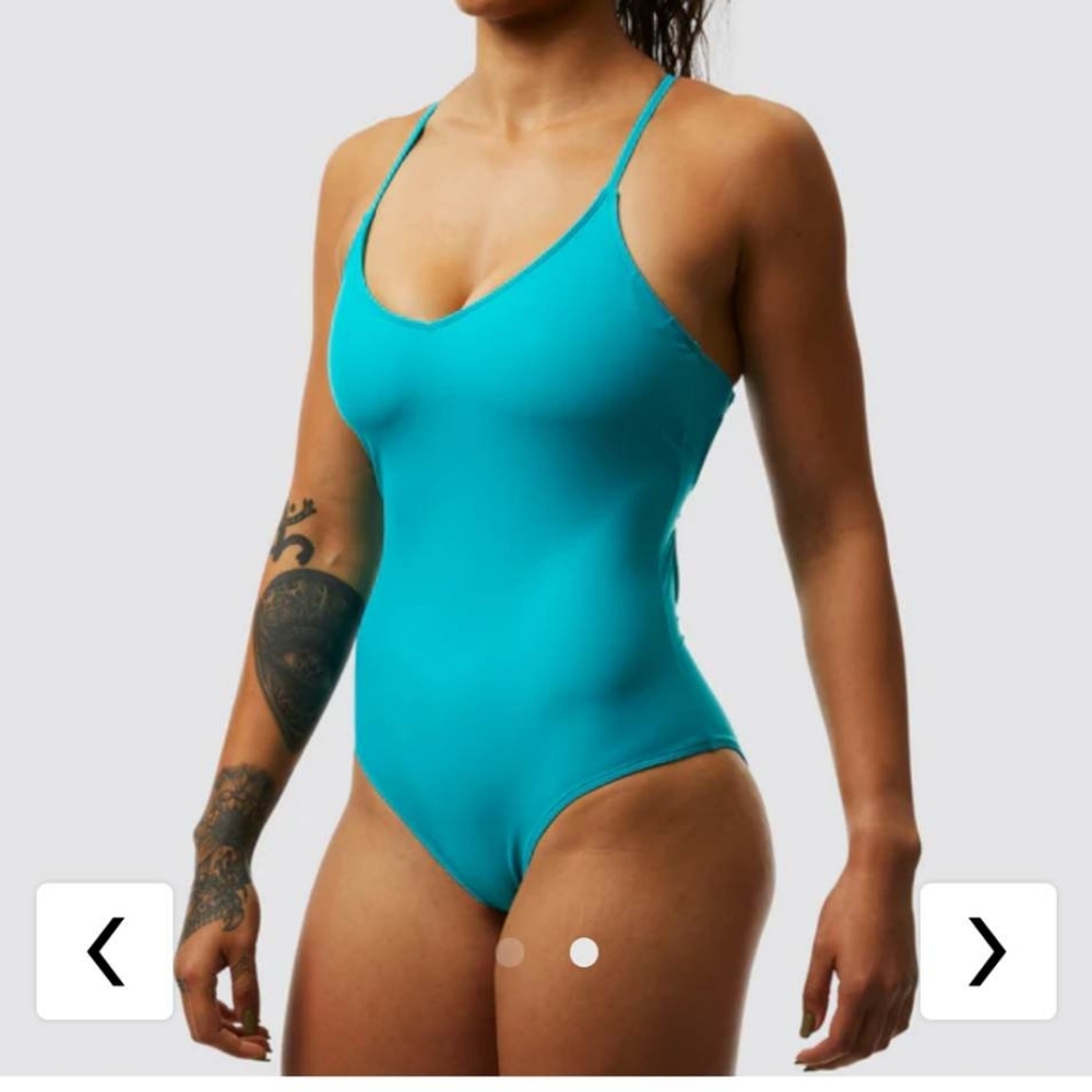 Born primitive one piece